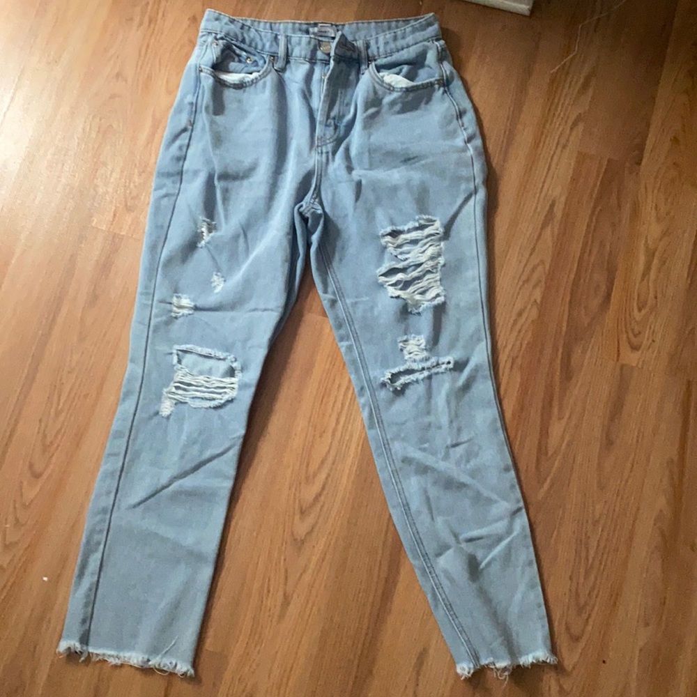 Forever 21 Mom Jeans Light Wash